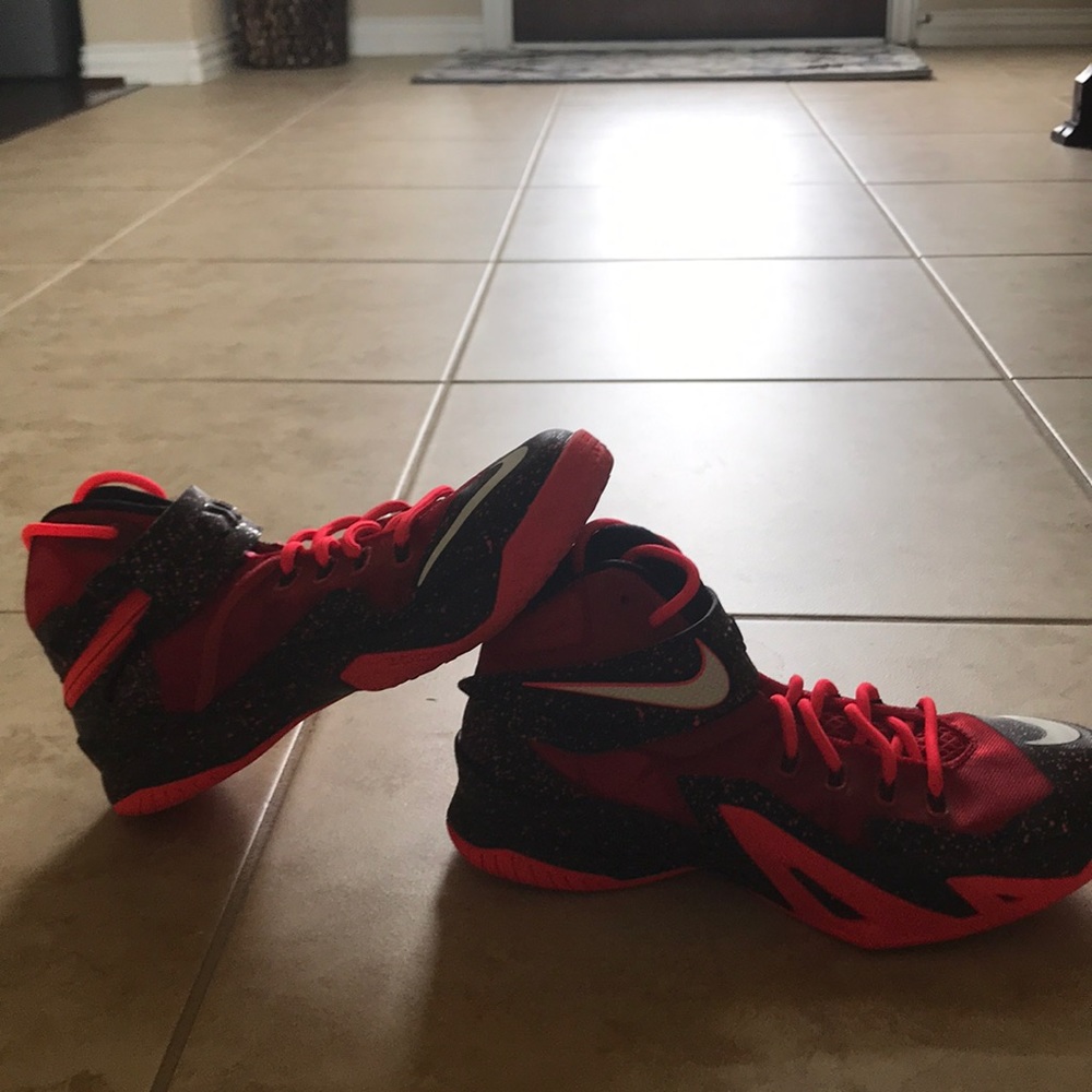 Nike basketball shoes WORN ONCE